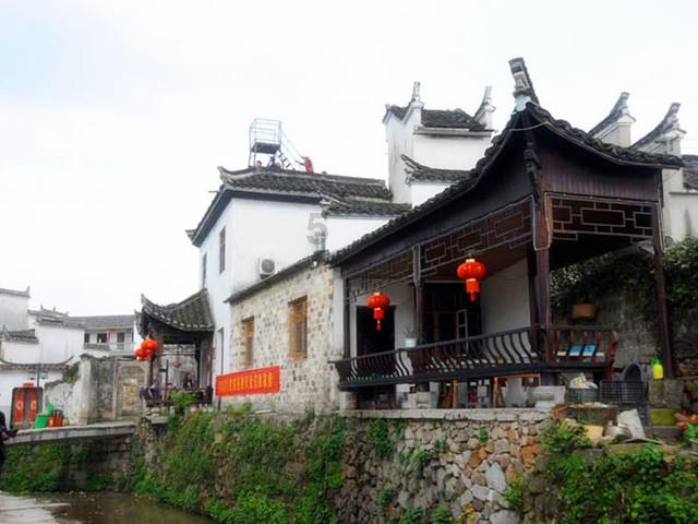 西媒:在塞维利亚失去位置,拉基蒂奇即将转会利雅得青年人